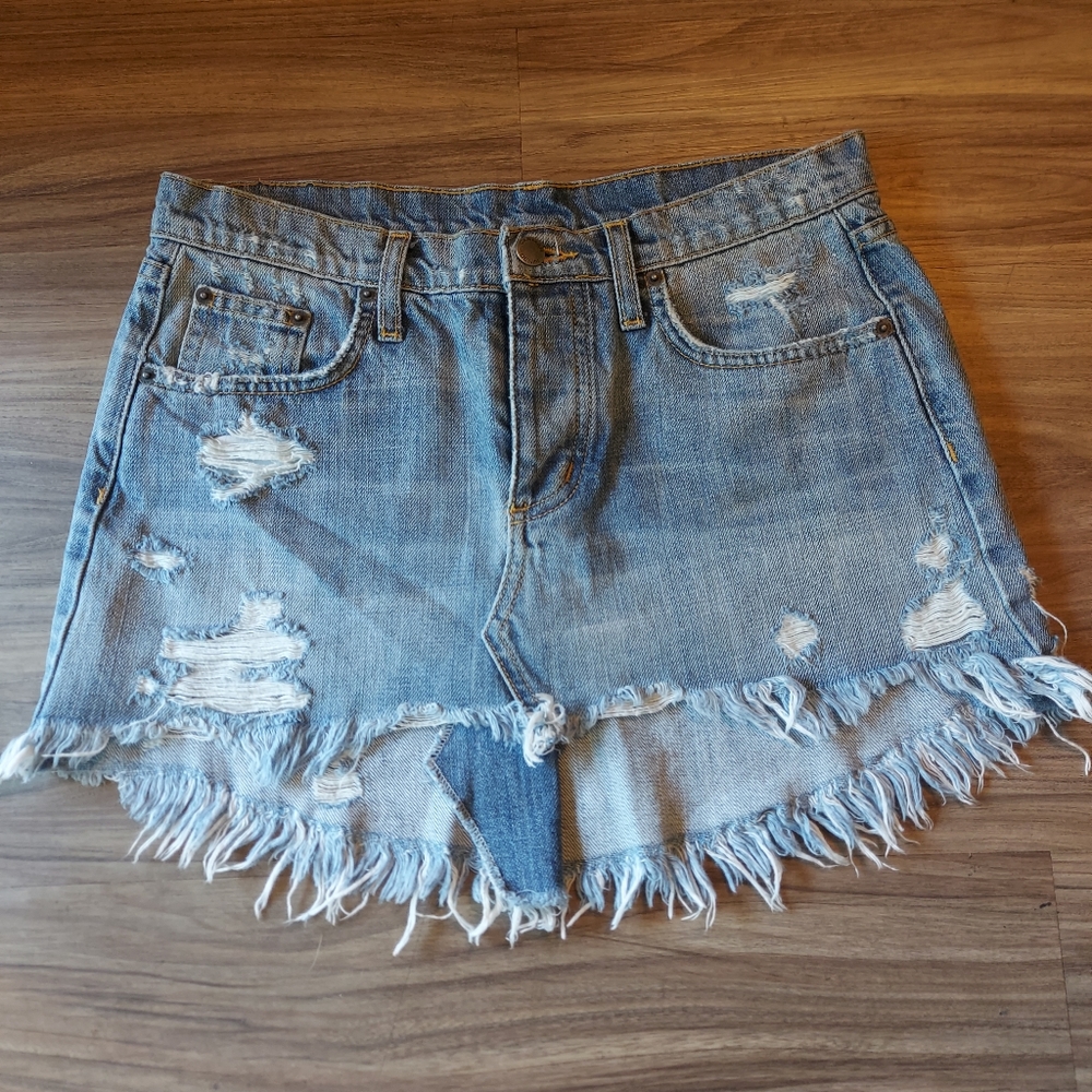 Carmar raw hem skirt